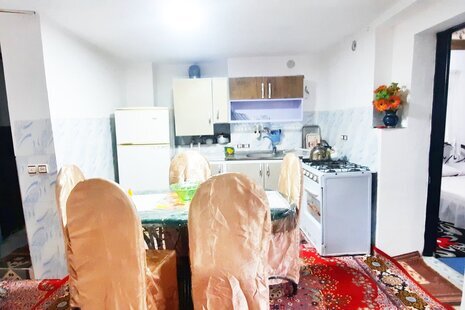 واحد تکخواب در طبقه همکف ویلای رحیم آباد