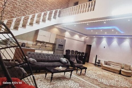 ویلای دوبلکس سه خواب  استخردار در چهار باغ