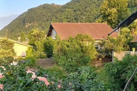 سوئیت 25 متری در طبقه اول ویلا لاهیجان