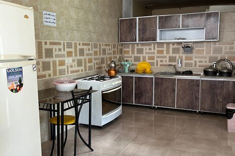 ویلا دو خواب مبله در باغ بهادران