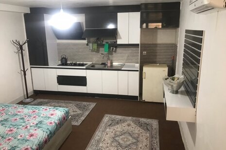 سوئیت نقلی نواب در شیراز