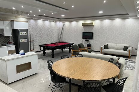 ویلا استخر آبگرم دوخواب ارغوان در چهارباغ