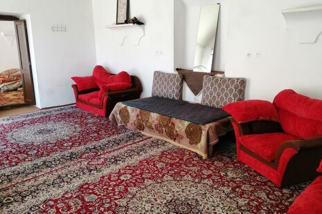 اتاق در اقامتگاه بومگردی یزد