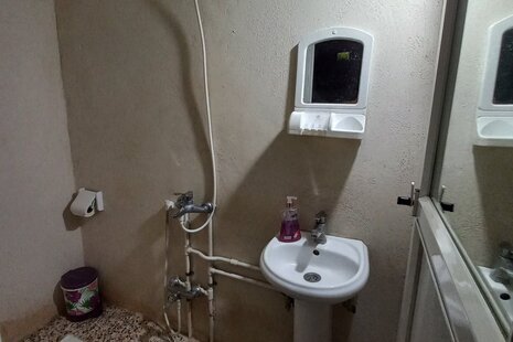 اتاق خان نشین (1) در اقامتگاه بومگردی گلپایگان