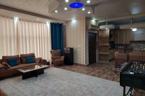 ویلا دو خواب استخردار باغ گیلاس در چهارباغ