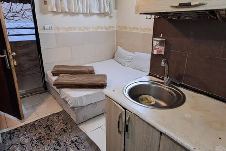 واحد 15 متری آرتین در مسافرخانه در مشهد