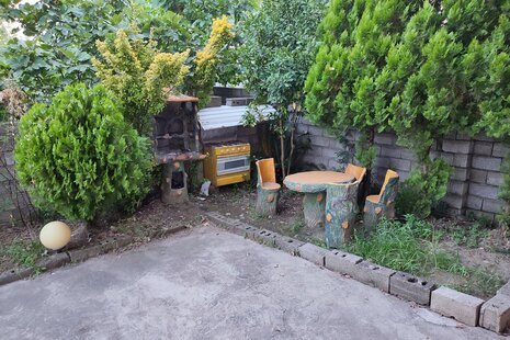 واحد دو خواب در طبقه همکف ویلا صبا در رودسر