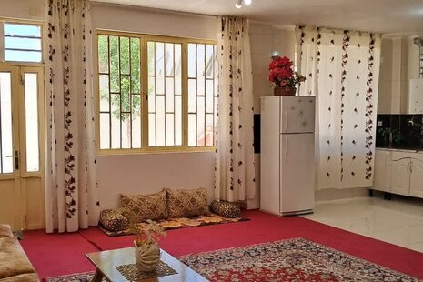 آپارتمان مبله تکخواب زاینده رود در سامان