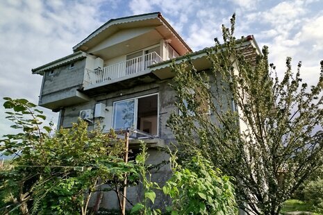 واحد سه خواب در طبقه اول ویلا تمشک در کلاچای