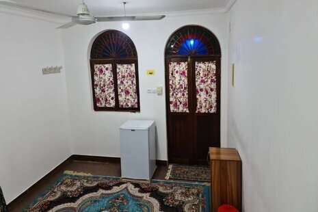 اتاق سه نفره ساحلی (7) در اقامتگاه بومگردی بوشهر