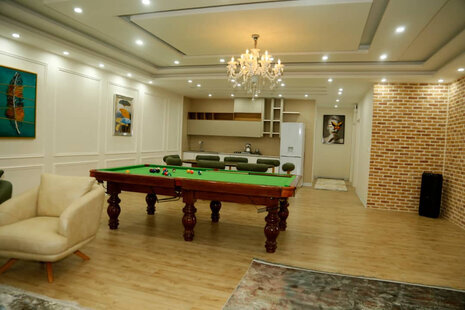 ویلا سه خواب استخردار قصر اورانوس در دزفول