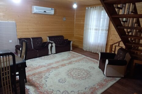 کلبه چوبی دوبلکس دو خواب چشمه در روستا ورمیه ماسال