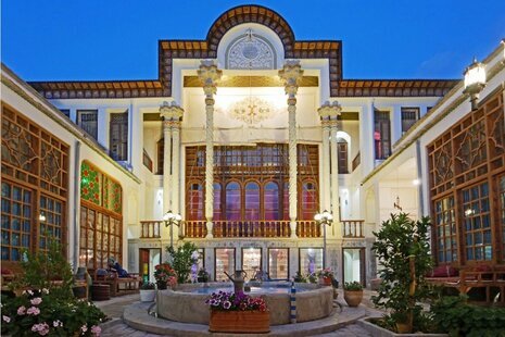 اتاق سه نفره گوشواره (2) در هتل اصفهان