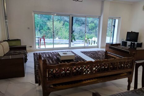 واحد در طبقه همکف ویلا فومن