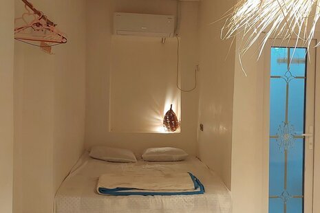 اتاق 15 متری 10 در اقامتگاه بومگردی قشم