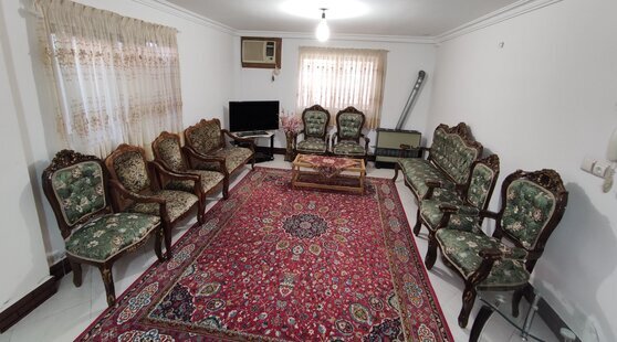 واحد دوخواب طبقه همکف در ویلا فریدون کنار