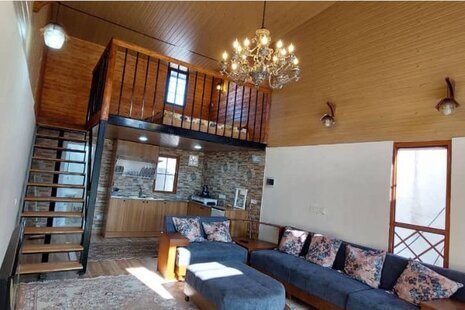 کلبه دوبلکس رنگی تک خواب در قائم شهر