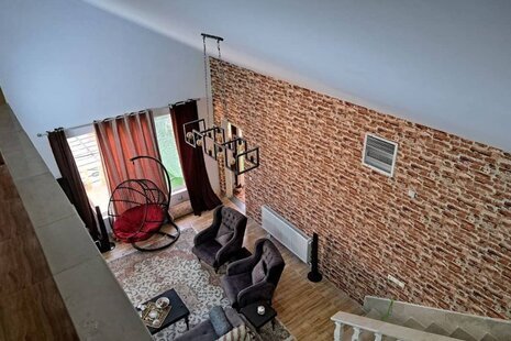 ویلای دوبلکس سه خواب  استخردار در چهار باغ