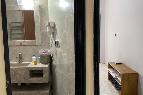 واحد مبله تکخواب سه تخته در هتل در عباس آباد