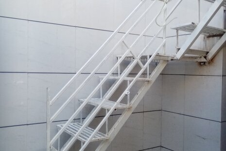 خانه تکخواب در همدان