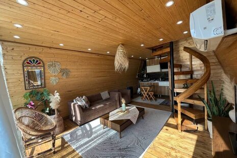 کلبه ساحلی تکخواب دوبلکس در بندرانزلی