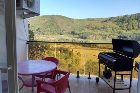 آپارتمان جنگلی استخردار دوخواب خودمونی 2 در زیرآب