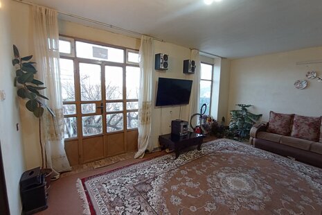 ویلا تک خواب در باغ بهادران