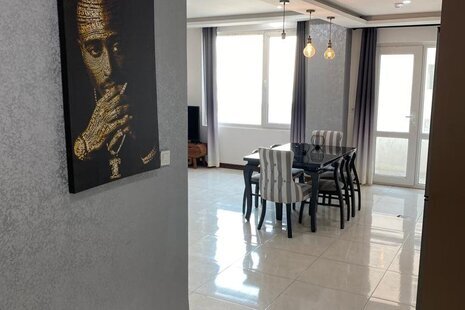 آپارتمان مبله دوخواب طبقه 6 دید دریا در دهکده ساحلی