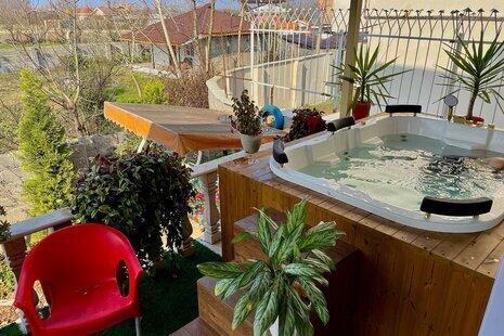 ویلا دوبلکس جکوزی دار دوخواب در لولمان فومن