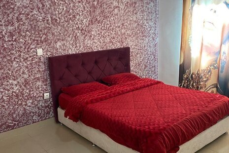 آپارتمان مبله دوخواب طبقه 2 در شهرک صدف