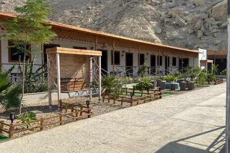 واحد 25 متری اتاق شقایق در بومگردی قشم