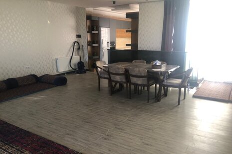 ویلا دوبلکس استخردار مبله سه خواب در چهارباغ