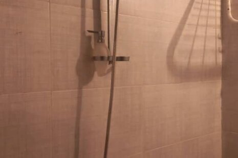 واحد تکخواب آپارتمان 3 طبقه در اصفهان