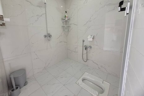 اتاق کنج سردر اقامتگاه بومگردی رامسر