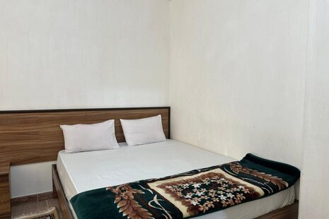 واحد تکخواب 207 در هتل آپارتمان قشم