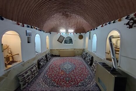 اتاق موزه (5) در اقامتگاه بومگردی گلپایگان