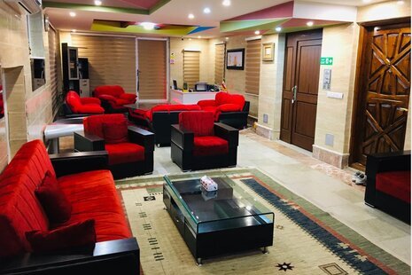 سوئیت 33 متری مبله امستردام کیش