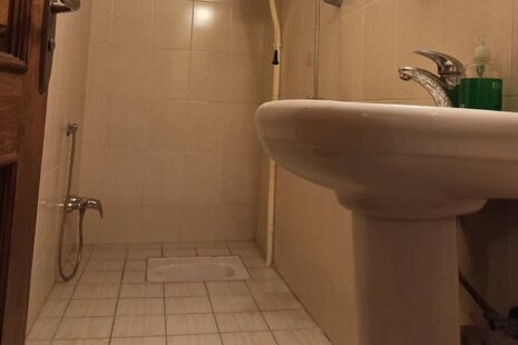 سوئیت 25 متری شروین در اصفهان