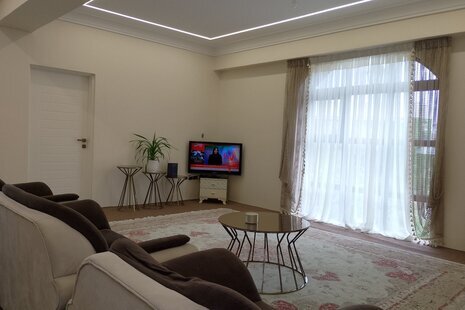 واحد مبله تکخواب در طبقه اول ویلا اتا در خمام