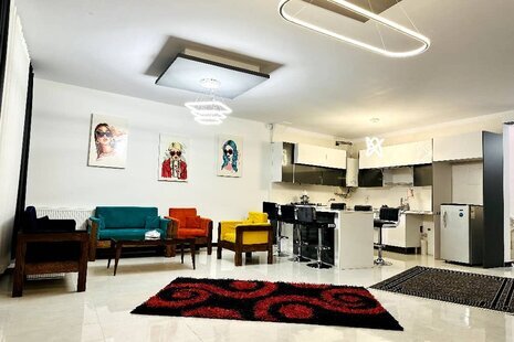 ویلا تریپلکس استخردارسرپوشیده دوخواب همراه با بیلیارد و ایرهاکی ملورین در رودهن