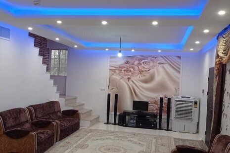 ویلا استخرآبگرم دوخواب مبله در چهارباغ