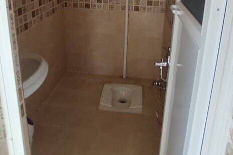 خوابگاه دخترانه 3 نفره قاجار در یزد