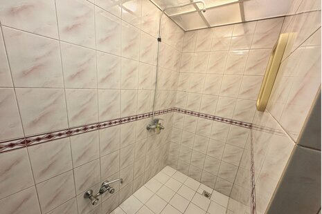 واحد دوخواب ساحلی سیروس در طبقه همکف ویلا نور