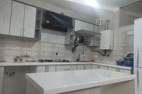 واحد مبله تکخواب در طبقه اول ویلا شیرگاه