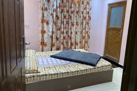 آپارتمان مبله دو خواب در چالوس (1)