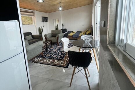 سوئیت 40 متری شاهنشین در رامسر