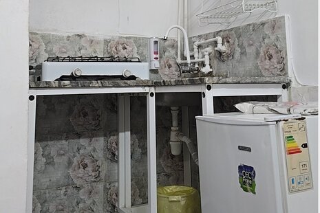 سوئیت دو تخت مولوی در مشهد