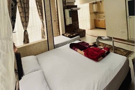 اتاق پنج نفره 2 در هتل آپارتمان مشهد