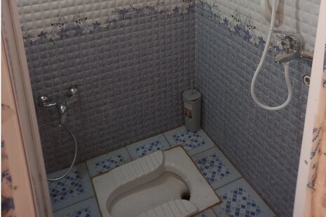 اتاق سرداب در طبقه زیرهمکف اقامتگاه بومگردی کاشان