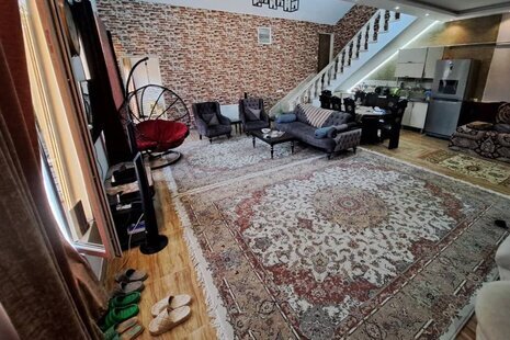 ویلای دوبلکس سه خواب  استخردار در چهار باغ